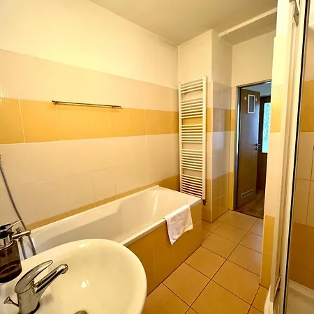 Silver By Lh Apartment