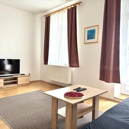 Apartment Silver By Lh