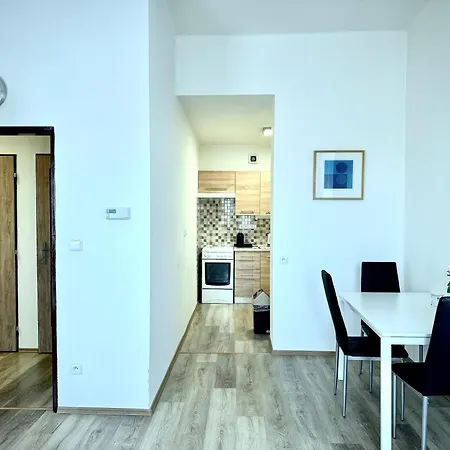 Apartment Silver By Lh *