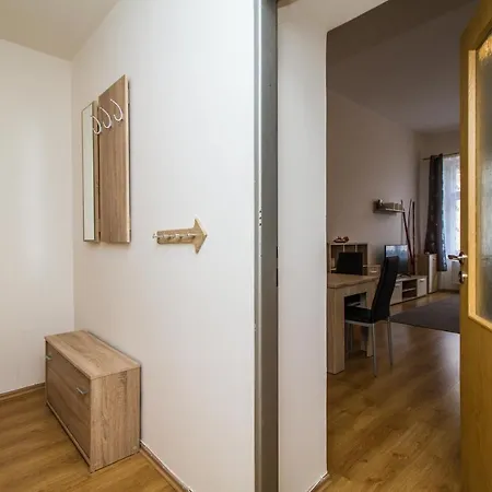 Apartment Silver